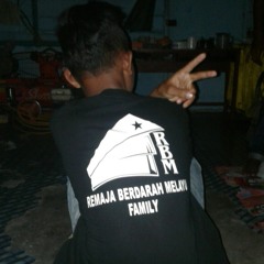 Tiada lagi Gunanya kau Menagis(Rendi)