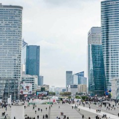 "Première Escapade À La Défense" - Carte postale sonore