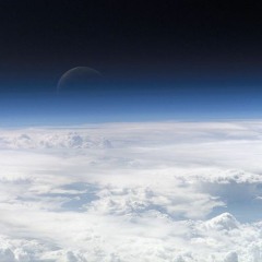 \ Bienvenue dans la Stratosphuer / LiveTest \