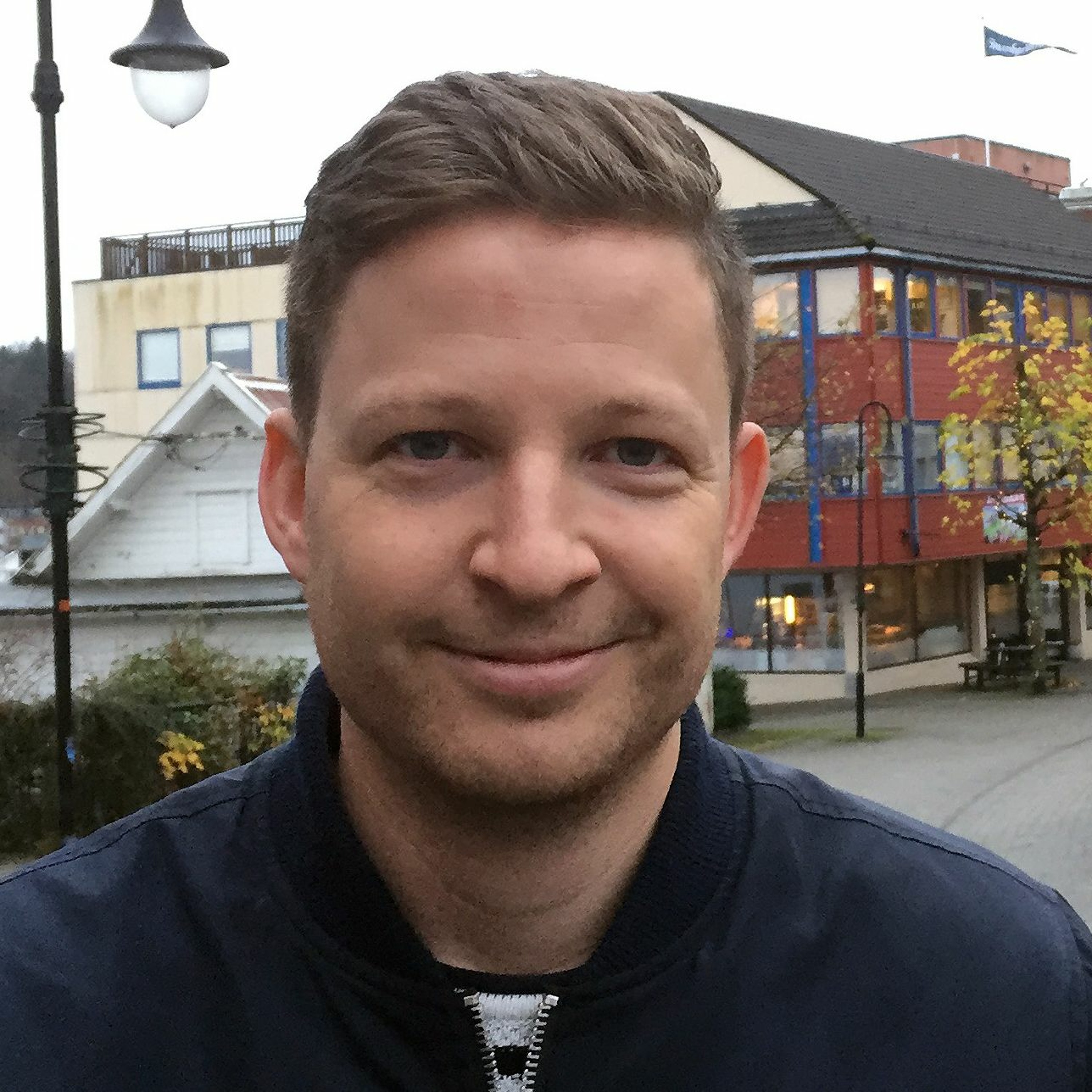 Bakom boka