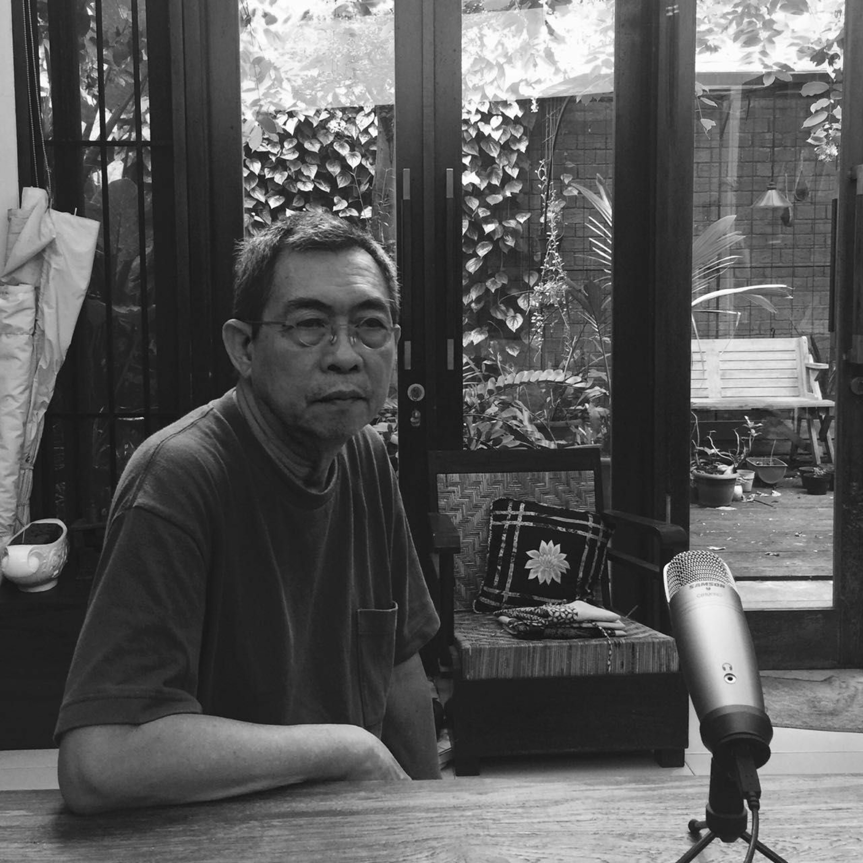 012 FX Harsono wants to search for something new