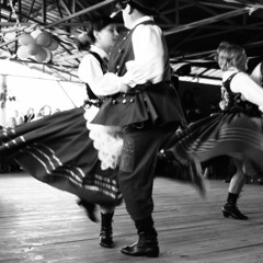 Where are my black horses - traditional Polish song