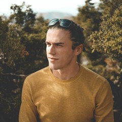 With A Full Moon©Ⓟ