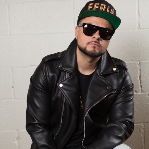 Chingo Bling - Juan's Plan (Erick Jaimez Wishiriwi Remix)