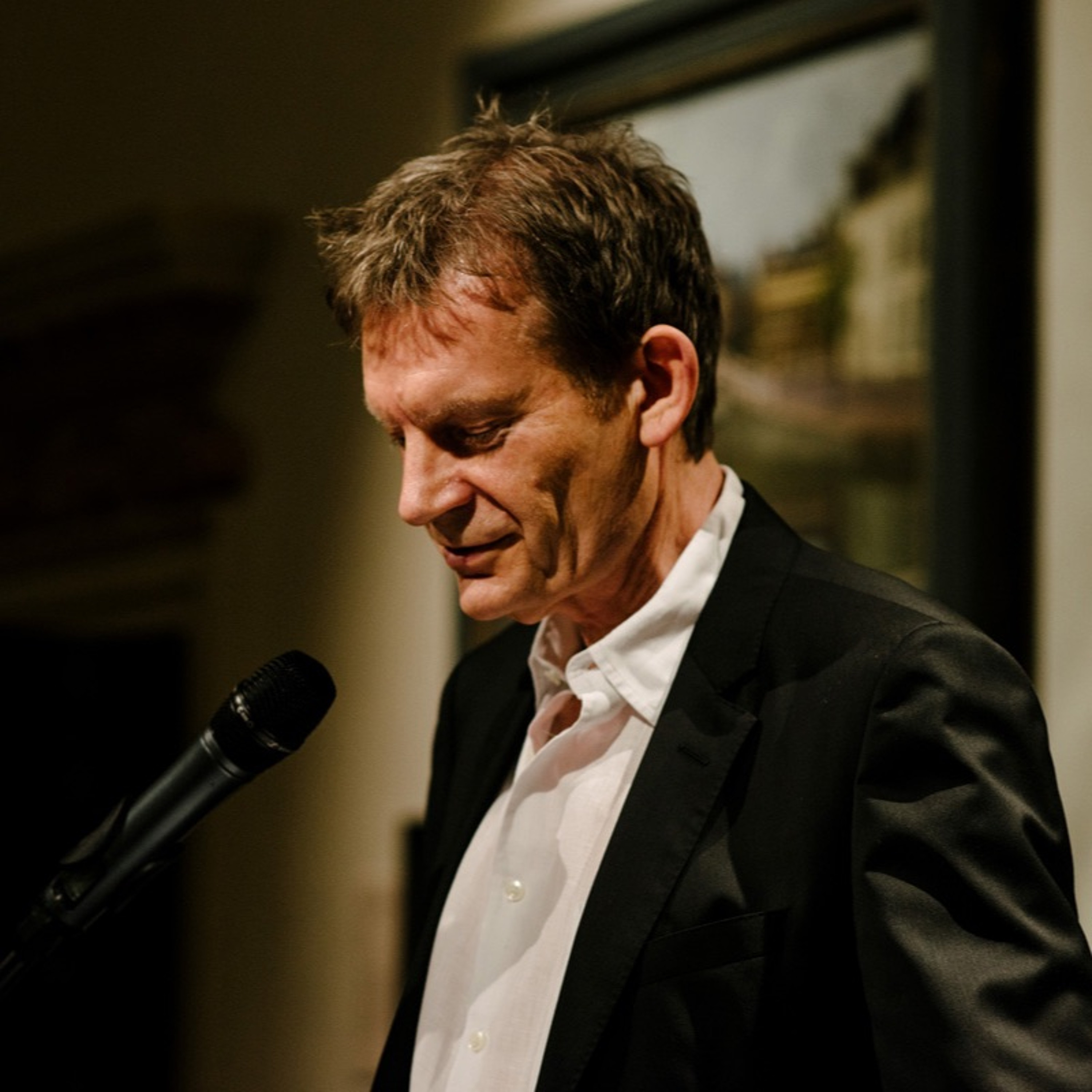 Pin Drop Podcast: Graham Swift at the Royal Academy of Arts with Simon Oldfield episode artwork