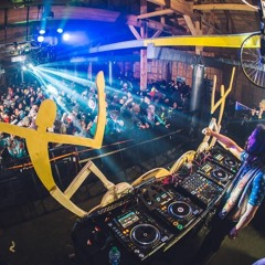 Minus Zero 2018 - Husky @ The Barn - 11pm - Midnight