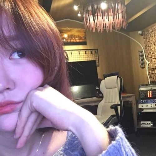 백예린 (Paek Yerin) - 우주를 건너 (Across The Univers)