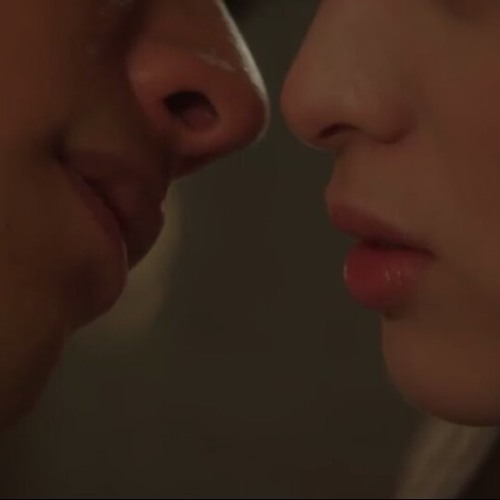 Tuy đeo kính vậy nhưng mắt của anh vẫn 10/10 ( cover by phượng )ms tập ạ