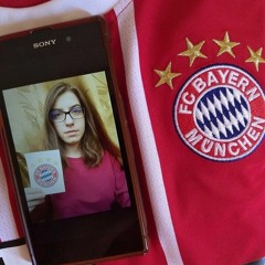 Andreea Aron - Himno Bayern München (Cover Versión Español)