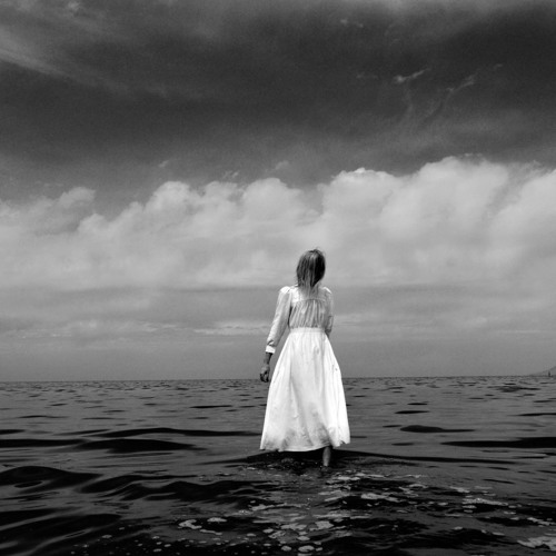 01 - !luuli - Gutter Glam