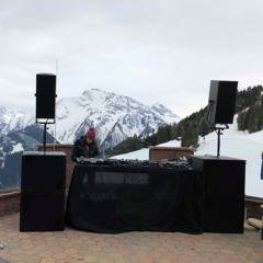 OBIE - Slowly Overdosing Feat. Lorraine Daly