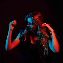 Mel Gomes @ Abril 2018