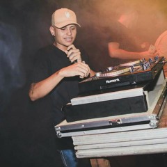MC DON JUAN SE EU TIVER SOLTEIRO ( DJ JUNINHO )