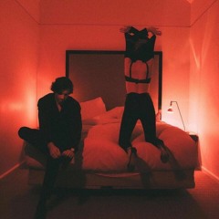 Ash - Big in Japan (feat. Amelie Martinez)