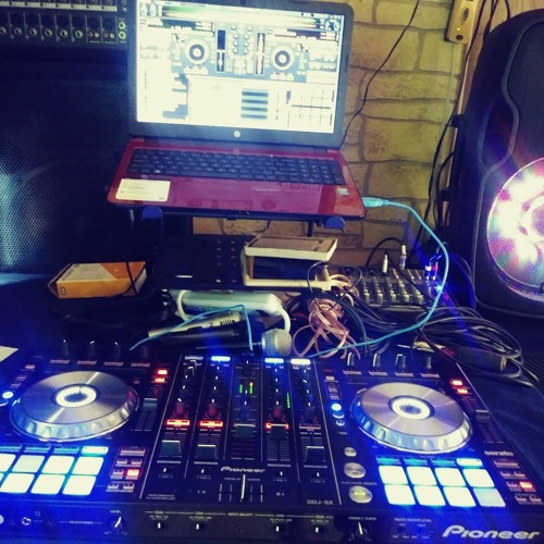 Stream Electro Cumbias De Raymix. by Dj Juancho Mix | Listen online for
