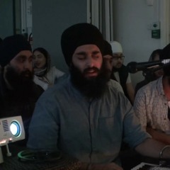 Simran @ Brunel University Keertan - UK Apr 19 '18 Fri Eve - Bhai Harsimran Singh Lalli.m4a