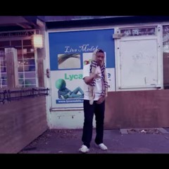 Nathan K - ögon I Nacken