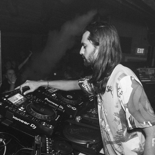 Kamaliza - Zanzibar Jeremy Olander Private Remix