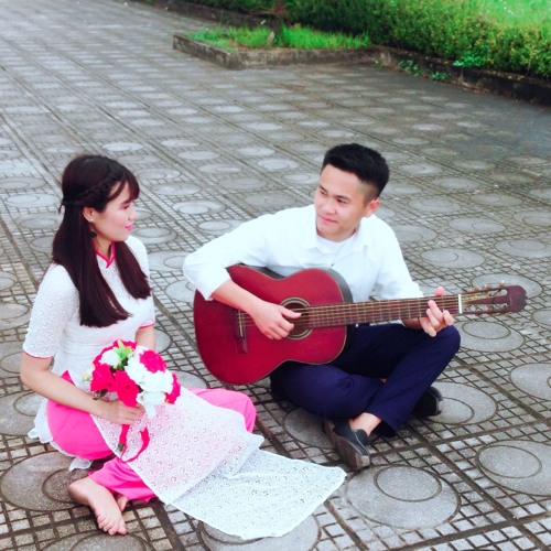 Ngồi Bên Em