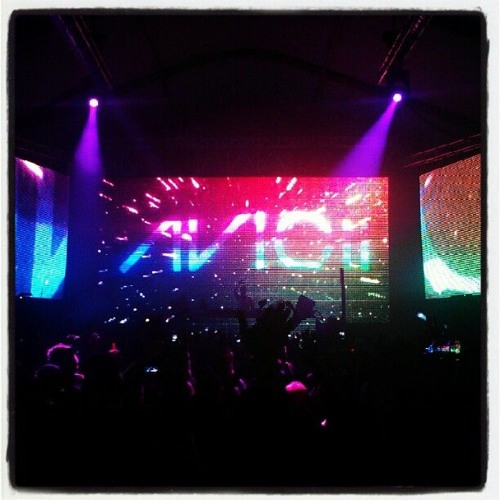 Avicii Tribute Mix