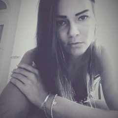 DIKUR  BY   SHKUBIN ISMAILI BY MARTINNAH PIANO VERSION