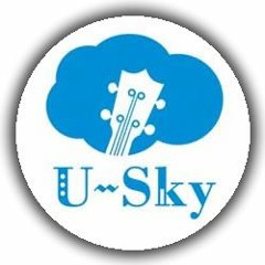 對面的女孩看過來