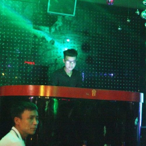 Để Cho Em Khóc - Zym Remix