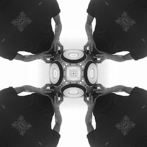 Blakfrost - Rise Up Ft Bobby James III (original Mix ) Unmasterd