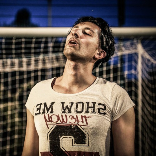 حاول بكل جوارحك وافعلها ... Do it