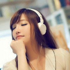 Trăm Năm Không Quên