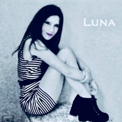 Luna | RosesAreBlue