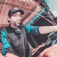 R2 - Looney Moon Showcase Vol. 27 | 11/04/2018