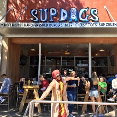 Sup Dogs
