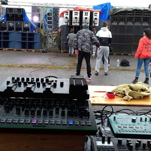 Live at Teknival Frenchtek25 - S-kro/Tripocorp/Mg3s/Biotek/Akroson/Paradoxal
