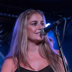 When You Gonna Look at Me - Alecia Krashnak Powell