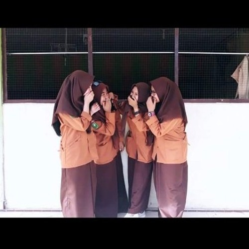 Lagu PERPISAHAN sekolah Paling SEDIH Masa SMA - Angel 9 Band Video Klip Terbaru.m4a