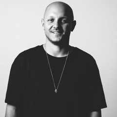 Reelow Tracks & Remixes
