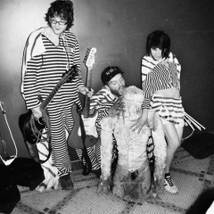 LOVE CANS - Bad Trip