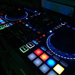 Get Decor VS Wildchild - Renegade Passion Master (Mvinaround Mix)