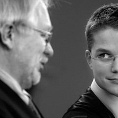 Advokat Olle Er Oppriktig Bekymret Over Dennis Bowen, Men Det Er Mellom Deg Og Meg, Ikke Andre.....