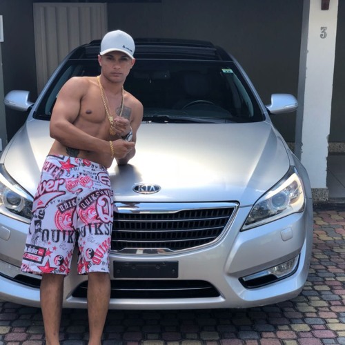 MC MR - Novinha Danada ( Dj Kaique )