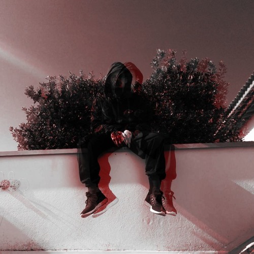 Tuon0 - Insânia (Prod. TAPES)