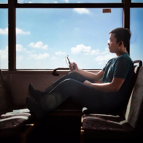 Đừng Xem Ai Đó Là Cả Thế Giới