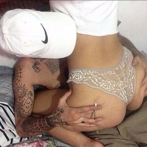 PXXR GVNG X YUNG BEEF X MI MUJER