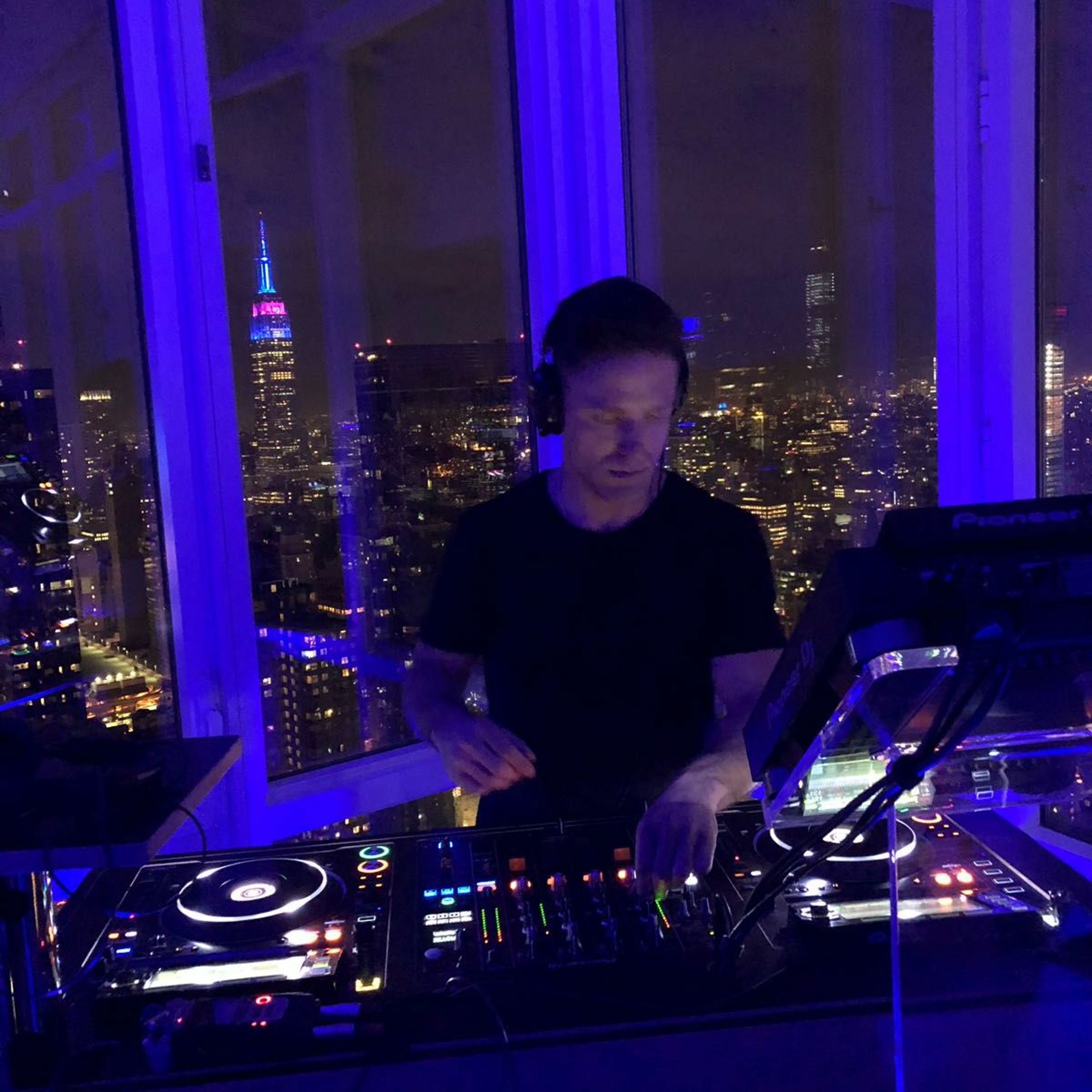 Victros Music; Storytelling through music combining elements of uplifting, deep, melodic house & techno