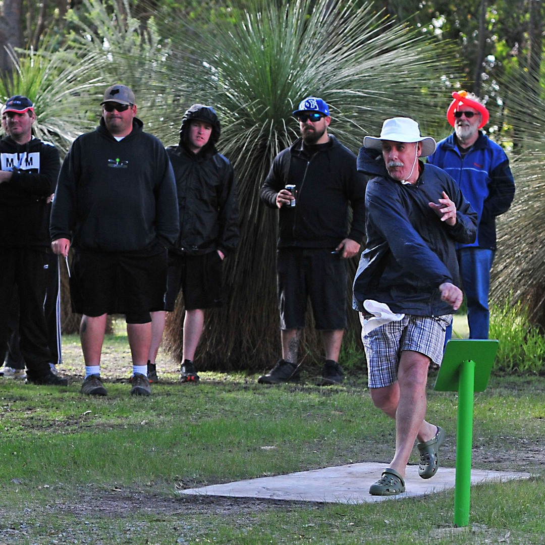 Stream episode The Aussie Disc Golf Show 4 - The General And How To ...