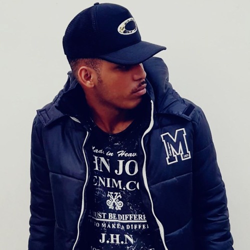 MC R6 - TRAVANDO ((DJ BOLADINHO))