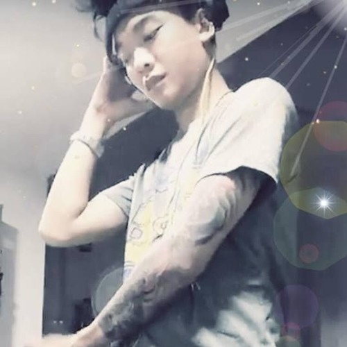 Nonstop - Nỗi Buồn Của Thằng Nhóc Nhỏ Trong Làng Kẹ Keo - Sweetty Mix