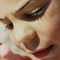 LGreco : 2GOUTES DE LUMIERE (Istru : Le troisieme type)