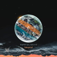 Synergy Sound  - Traveler (feat. Jessica Hollis)